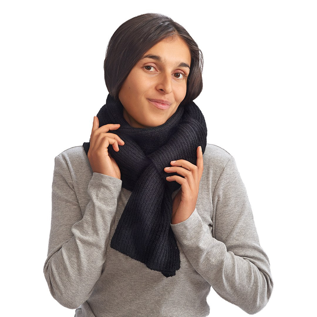 PÖRRÖ Mohair scarf